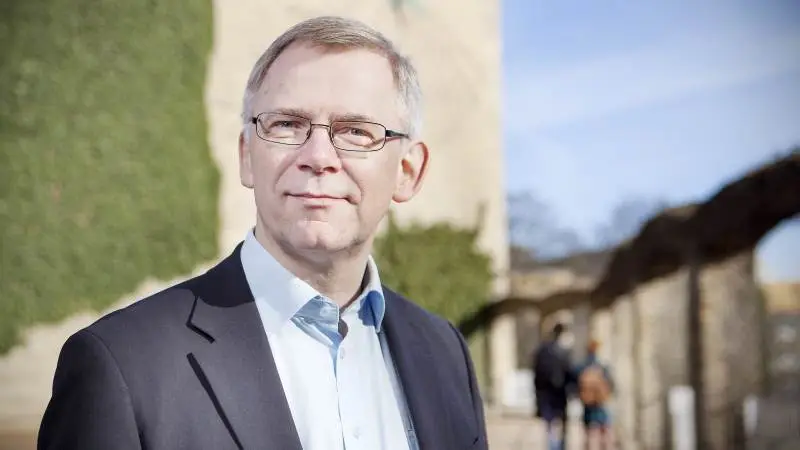 Det er ikke usædvanligt, at forskere kan være uenige eller have forskellige tilgange til et fagligt spørgsmål, der fører til forskellige konklusioner, lyder det fra Brian Bech Nielsen, rektor på Aarhus Universitet. Foto: Lars Kruse