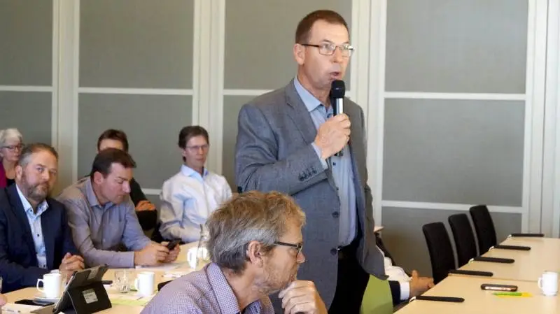 Knud-Erik Clausen rettede på årsmødet kritik af det øvrige samfund for ikke at være visionært nok for fem-seks år siden, da debatten om klimamål satte i gang. Fotos: Henrik Sieben