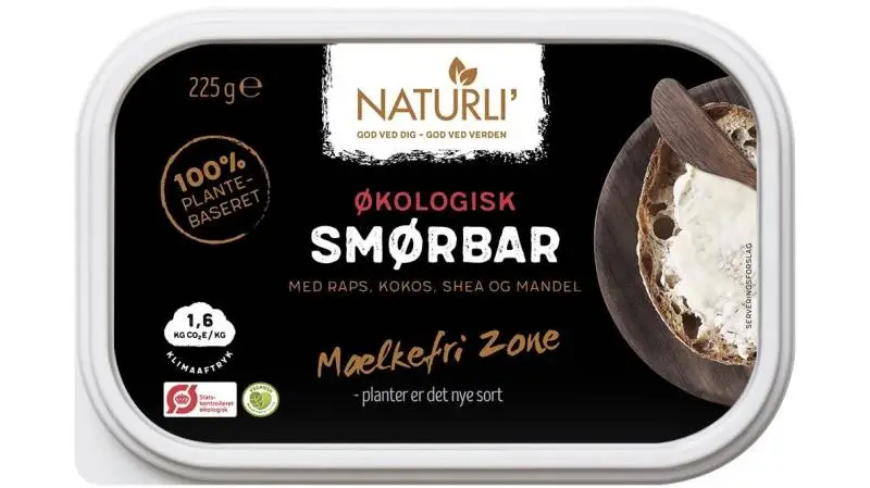 Naturli Foods vil give forbrugerne en reel mulighed for at se, hvor stor en CO2-belastning, fødevarerne medfører, siger direktøren Henrik Lund om baggrunden for mærkningen af blandt andet Smørbar (foto).