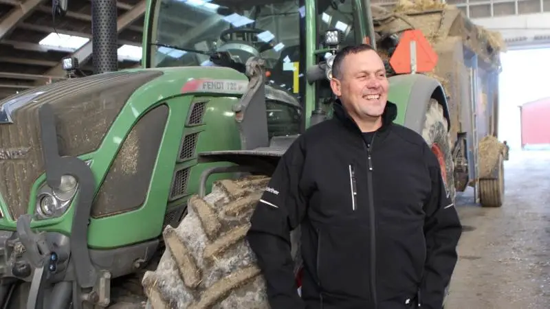 - Jeg gør kun noget, hvis jeg kan tjene penge på det, fastslår Poul Erik Pedersen.