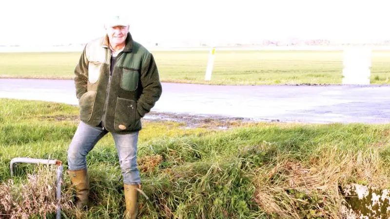Landmand Flemming Fuglede Jørgensen, der er formand for Bæredygtigt Landbrug, kommer næppe til at så flere målrettede efterafgrøder på sine jorde ved Løkken. Der er nemlig intet kvælstofoverskud at hente på gården, viser to års drænmålinger. Nu vil han bruge den udfordringsret, han fik med Landbrugspakken.