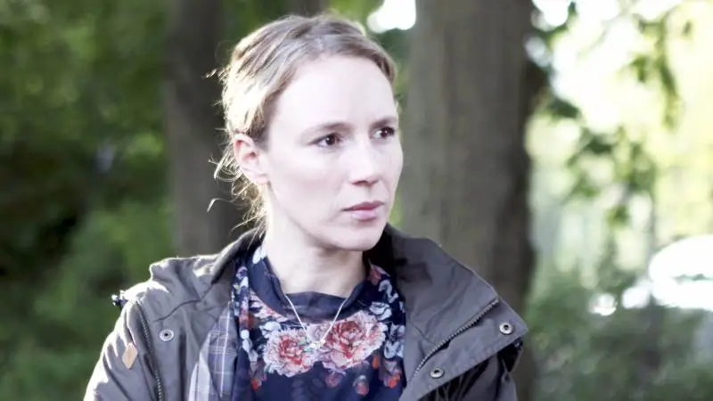 Miljøminister Lea Wermelin (S) er bekymret over dansk natur efter ny opdateret rødliste er offentliggjort.