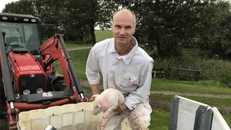 Formand for Østjyllands Landboforening, Henrik Nielsen, er glad for at kunne sende et syvcifret beløb tilbage til medlemmerne.
