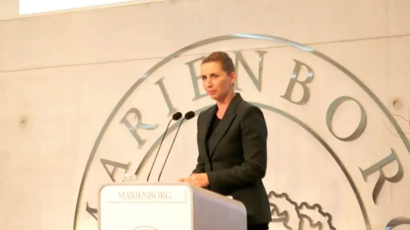 Statsminister Mette Frederiksen præsenterede søndag en plan, der skal forhinde et tab af flere tusind danske arbejdspladser. Arkivfoto