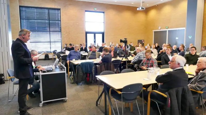Cirka 125 medlemmer var i går mødt op til FRDK’s generalforsamling og fagdag i Vissenbjerg. Foto: Bøje Østerlund