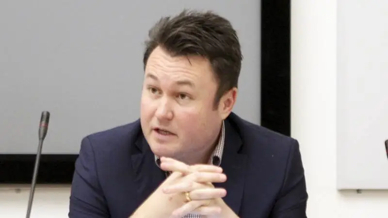 Anders Kronborg, fødevareordfører for Socialdemokratiet, er ikke afvisende ved tanken om at flytte en større del af den direkte støtte over i landdistriktspuljen. Foto: Lasse Ege Pedersen