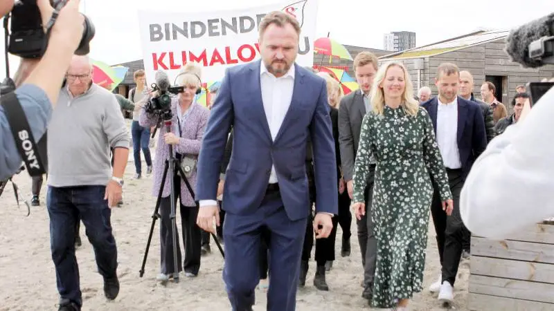 Klimaminister Dan Jørgensen (S) kan for nuværende ikke sige noget om, hvorvidt landbruget kan få godskrevet CO2-effekt af halm brugt til energi. Foto: Lasse Ege Pedersen