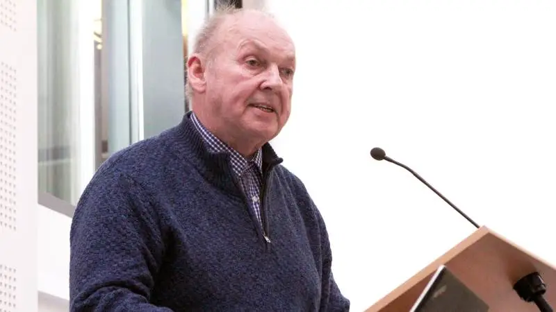 Erik Ugilt mener, at myndighedernes aflivningsstrategi er ved at aflive hele erhvervet på et ufagligt grundlag.