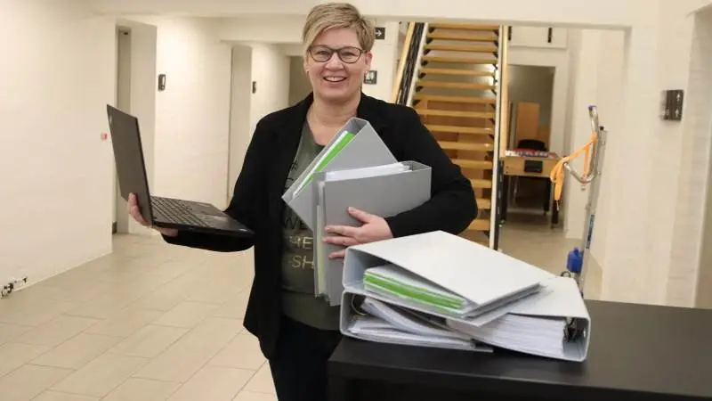 Det er meget nemmere at håndtere kundernes bilag, når de ligger digitalt, oplever økonomiassistent i Agri Nord, Susanne K. Danielsen.