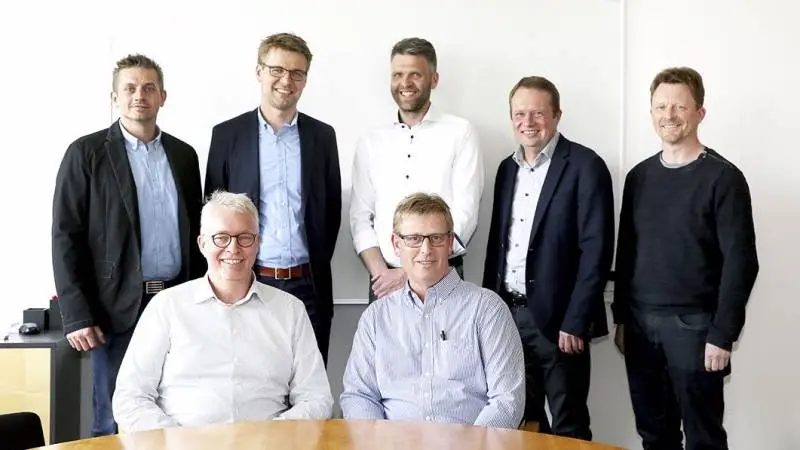 Sagro repræsenteres i bestyrelsen af direktør Bjarke Poulsen. Den øvrige bestyrelse består af Esben Skøtt, SLF, Hans Christian Carstensen, KHL, Hans Christian Tylvad, Vestjysk Landboforening og medarbejderrepræsentant Bjarne Knudsen. Formand er Bent Graversen, Lemvigegnens Landboforening.