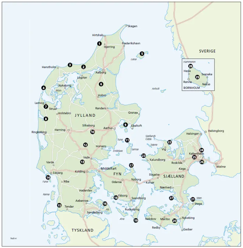 33 smukke vandreture på 29 lokaliteter i hele Danmark er grundigt beskrevet i to nye vandreguidebøger.