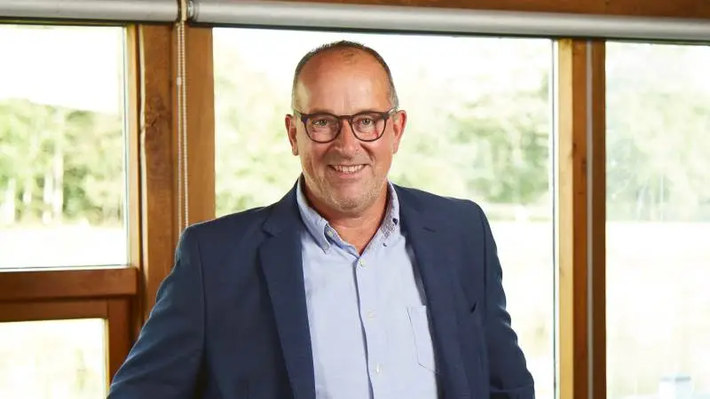 - Vi har oplevet en markant stigende interesse for vores foderkoncept, hvor henholdsvis raps- og tang anvendes i smågrisefoder og sofoder, fortæller direktør Jens Legarth, European Protein.