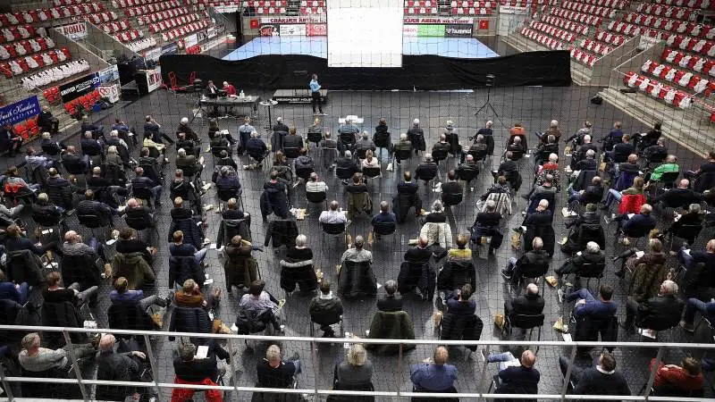 Verdens største (og eneste) kongres for tidligere minkavlere samt følgeerhverv løber af stablen lørdag den 21. august i Messecenter Herning. Fotoet stammer fra et tidligere afholdt møde for minkavlere. Arkivfoto