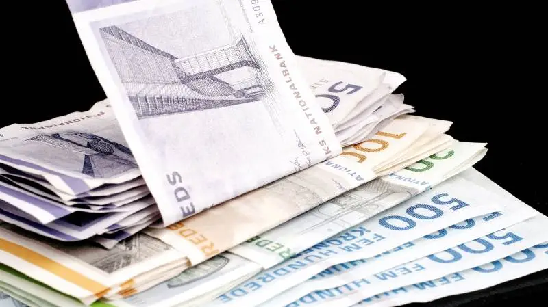 Denne sommer er reglerne for afregning i kontanter blevet skærpet