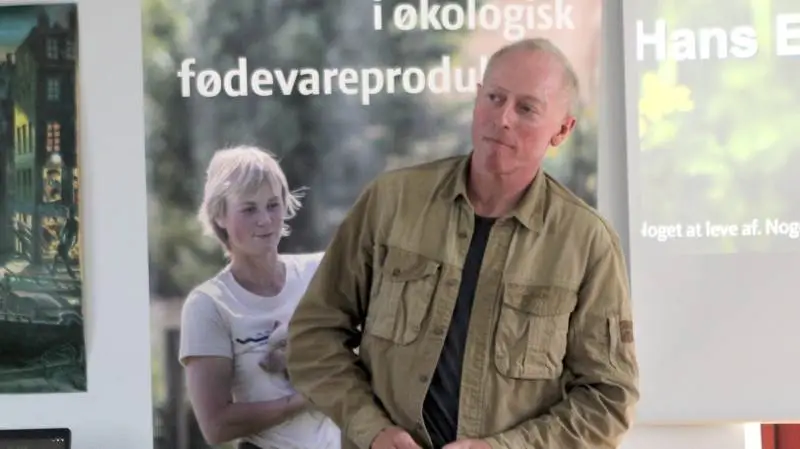 Økologiformand i L&F, Hans Erik Jørgensen, opfordrer til at lade være med at tage forhastede beslutninger om at droppe økologien på grund af de kommende gødningsregler, som en samlet økologisektor for nylig blev enige om.