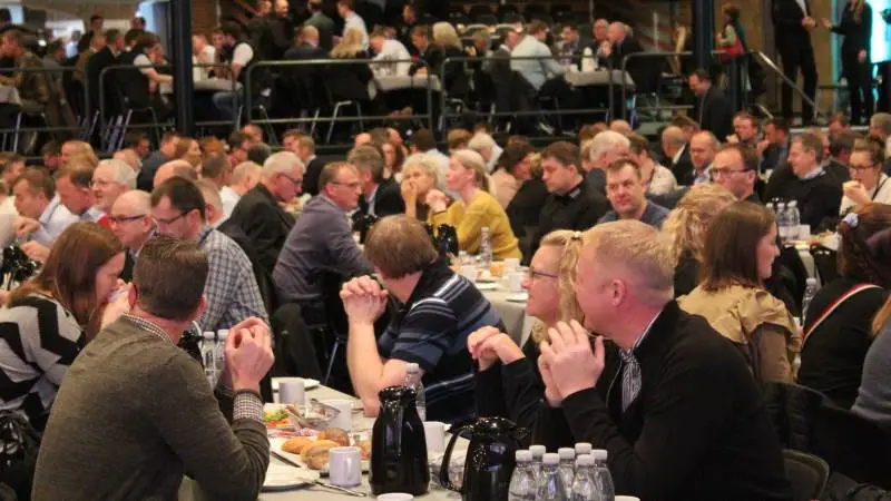 Deltagerne til årsmødet blev præsenteret for en ny vision for 2050, som skal føre til, at søerne går løse i alle afdelinger, grise har hele haler, og kastrationen skal ophøre. Foto: Alexander Dornwirth