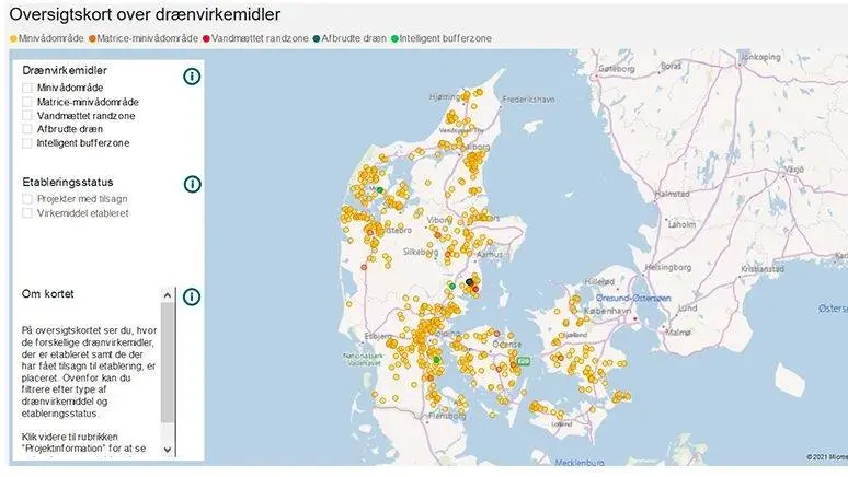 På den nye digitale platform er det blandt andet muligt at se et oversigtskort over drænvirkemidler. Det er endvidere muligt at dykke ned i hver enkelt og se billeder og informationer om blandt andet lodsejer, virkemidlets størrelse samt kvælstof- og fosforeffekt. Kilde: Seges