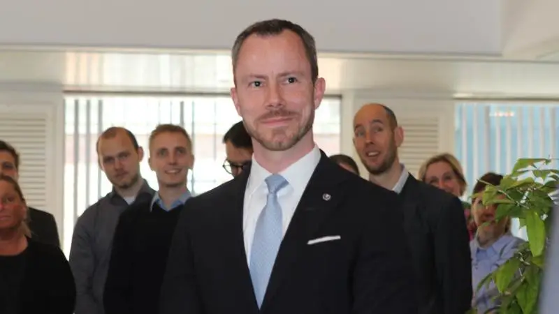 Miljø- og fødevareminister Jakob Ellemann-Jensen er meget imponeret over, hvor mange efterafgrøder, danske landmænd frivilligt har forpligtet sig til at etablere. Arkivfoto: Lasse Ege Pedersen.