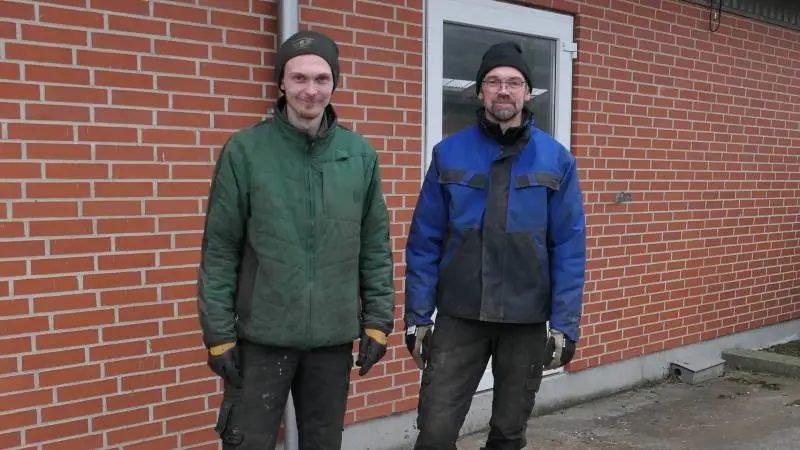 Martin på 24 og faderen Thorbjørn Tjell på 52 er begge førstegangsetablerede i et fælles I/S. Dette er den sidste af en artikelserie i Effektivt Landbrug om de første halvandet år som nyetablerede på bedriften Bundgård mellem Hadsund og Øster Hurup i Østhimmerland. Fotos: Bøje Østerlund.