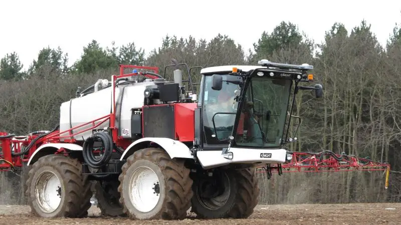 Sprøjtespecialist firmaet Brdr. Toft A/S i Sabro introducerer nye pumper til direkte kemikalieinjection.