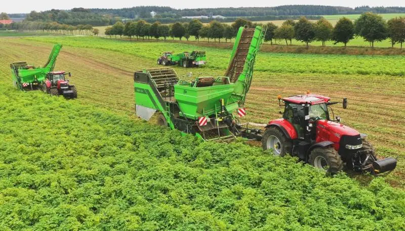 Med WekoAgro som forhandler er det Danmark, der aftager flest af de bugserede Spirit-optagere fra den belgiske producent af kartoffeludstyr AVR. Foto: Arne Gejl/WekoAgro
