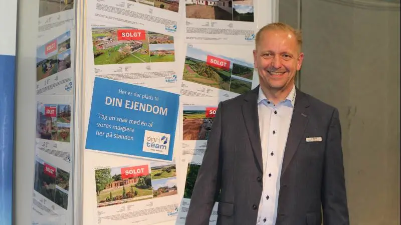 Bernt Villadsen glæder sig over fusionen mellem de to Agriteam-ejendomsmæglerafdelinger i Randers samt Viborg/Aars. Foto: Line Brusgaard