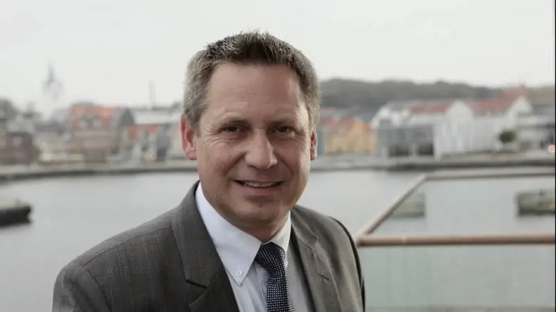 - Regnskabsåret 2021 var et vanskeligt år for hele branchen og heller ikke tilfredsstillende for Tican. Men sammenlignet med resten af branchen styrede vi virksomheden forholdsvis godt gennem krisen, siger Niels Jørgen Villesen, der indtil 1. april var administrerende direktør.