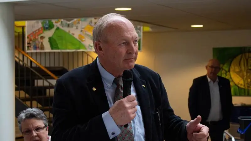 Flemming Fuglede er en ud af flere markante stemmer i landbruget, der er vrede oven på den endelige beslutning om braklægning.