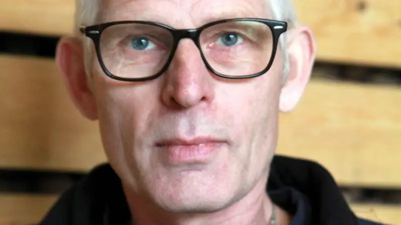 Jørgen Nederby ejer Tuesbøl Kartofler ved Brørup og producerer sammen med to ansatte og en elev 96.000 tønder melkartofler årligt.