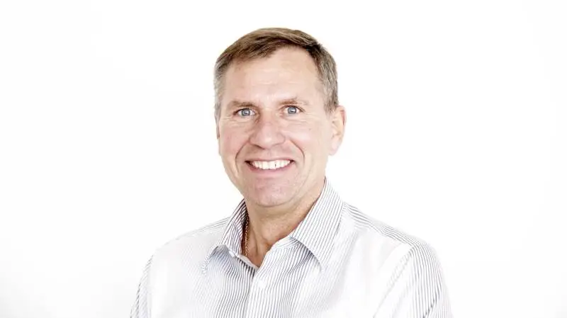 Direktør i Danske Svineproducenter, Per Bardrum, mener, at Danish Crown alene skal koncentrere sig om »core business« for at give svineproducenterne det bedst mulige afkast.