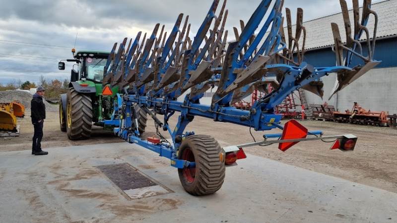 Da der er frøgræs i sædskiftet, forudser Martin Hjaltelin ikke, at ploven kan undværes fremover.