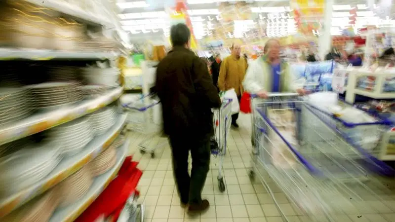 9 procent af den voksne befolkning springer af og til et måltid over. Foto: Colourbox