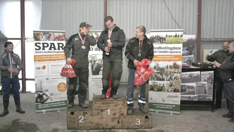 DM - standardplov, junior:
1. Martin Lindberg Velling, Hobro
2. Andreas Thorsager, Give
3. Magnus Krejberg, Mors