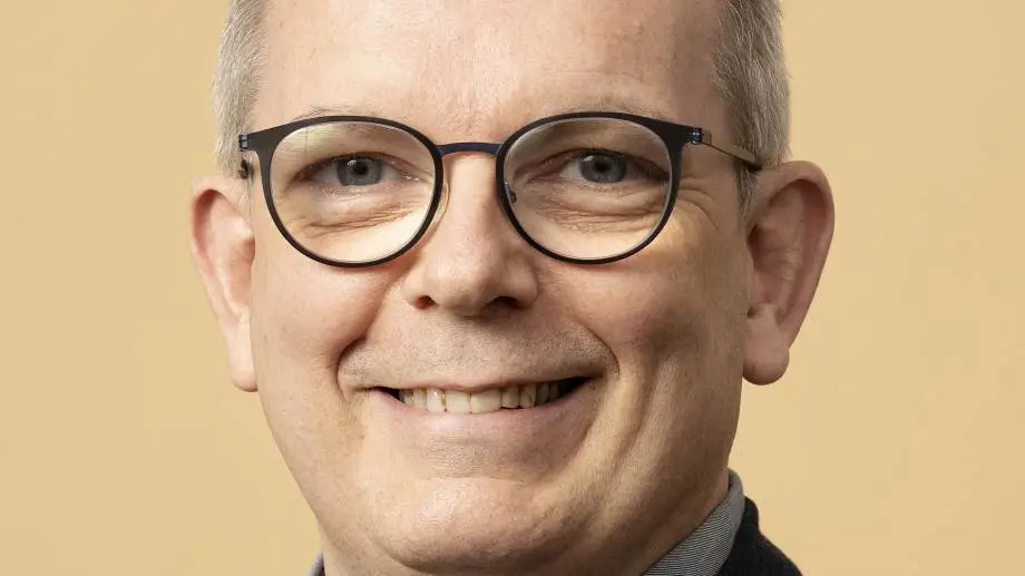 Landbrugsordfører Hans Kristian Skibby (DD) har, på baggrund af et advokatudsagn i Effektivt Landbrug den 10. december 2022, spurgt skatteministeren om lovligheden af en eventuel CO2-afgift på landbruget, og han er ikke tilfreds med skatteministerens svar.
- Det er i mine øjne ikke rimeligt, at regeringen blot sparker en sådan kritik til hjørne uden på nogen måde at forholde sig til, hvad eksperterne siger, lyder det fra Hans Kristian Skibby. Arkivfoto