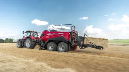 Selskabet driver og organiserer handel i Danmark og i udlandet med landbrugstraktorer og udstyr under mærkerne Case IH, Steyr, New Holland, Iveco og Heuliez Bus. Arkivfoto