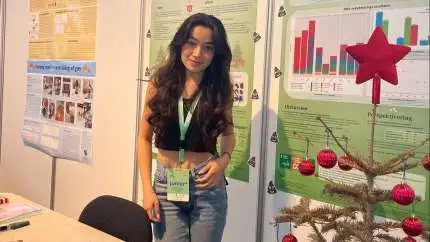 Granfibrene, som 16-årige juniorforsker Mimi Nielsen har udviklet, kan blive til en ny, lukrativ og cirkulær forretningsmodel for juletræsproducenter, hvis man spørger producenten Fair Trees. Foto: Piqsels