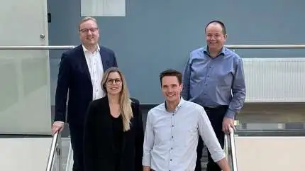 Fjordlands nye direktion tiltræder pr. 1. januar 2023. Fra øverste venstre side ses: administrerende direktør Henrik Hardboe Galsgaard, vicedirektør for Økonomi & Jura Flemming Pedersen, chef for People & Culture og Marketing Mette Balle Hermansen, og vicedirektør for Planter, Miljø & Natur Henrik Hornstrup. Foto: Fjordland