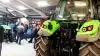 Der var stor interesse for Deutz-Fahr traktorerne ved informationsaftenen i Nørre Højrup. Privatfoto