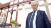Ejeren af Aakær Gods syd for Odder, Johan Koed-Jørgensen, forlanger i en verserende retssag erstatning på mindst 39.140.000 kroner for driftstab i forbindelse med forsumpning af hans marker som følge af manglende oprensning fra kommunens side. 