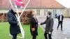 Landbrugsstyrelsens direktør Jette Petersen tog imod miljø- o fødevareminister, Jakob Ellemann-Jensen, da han i går skulle indvi styrelsens nye hovedkvarter i Augustenborg Slot. Foto: John Ankersen


