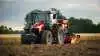 Seks nye Massey Ferguson-traktorer i serien 5M, der bygger videre på MF 5700 M-serien. Traktorerne leveres med en Agco Poser 4,4 liters firecylindret motor og en tophastighed på 40 km/t. Hydrauliksystemet er som standard 58 l/min, med mulighed for 100 l/min for større fleksibilitet. Pressefoto