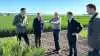Minister Jeppe Bruus fik forleden en indsigt i planteforædling i forbindelse med et besøg hos Sejet Planteforædling ved Horsens. Foto: DLG