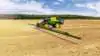 John Deere udvider 500R-serien af selvkørende marksprøjter med en ny 560R på 6.000 liter, ny bomteknologi og en maksimal sprøjtehastighed på 30 km/t. Pressefotos