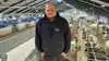 Lige nu malker Andreas Haugaard 700 køer i sine 18 malkerobotter. 