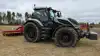 Valtra viste T6 med en Väderstad-tallerkenharve ved præsentationen i Finland. Serien kan leveres med trinløs Agco ML 180-transmission eller den nye ti-trins powershift. T6 får en sekscylindret CORE75-motor på 7,5 liter og en akselafstand på 2,95 meter. Valtra opgiver en venderadius på 4,9 meter og en maksimalt tilladt totalvægt på op til 14 ton. Fotos: Per Jørgensen