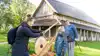 Efterårsferien kan både børn og voksne komme til at prøve kræfter med nogle af vikingernes våben. Fotos: Trelleborg