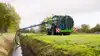Sieger SF-500 har en højt monteret spulearm i venstre side med hydraulisk sving og udskud. Armen betjenes med en trådløs fjernbetjening og kan klappes helt ind og ud uden at blive skilt ad. Drænspuleren leveres som standard med 500 meter slange og en membranpumpe med en kapacitet på 145 liter i minuttet. Pumpen kan suge vand direkte fra grøften, så arbejdet kan udføres uden en separat vandvogn. Pressefoto