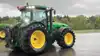 Kirkeby Maskinstations 15 år gamle John Deere 8345R har fået nye LED-lygter fra Kramp. Ifølge Klaus Kirkeby leverer det komplette lygtesæt over 150.000 lumen, og opgraderingen er gennemført uden ændringer af traktorens originale ledninger. Pressefoto