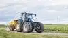 Alle New Hollands Stage V FPT-motorer er godkendt til at køre på HVO-syntetisk diesel. HVO er et fuldstændigt bæredygtigt alternativ til diesel, som fremstilles ved hydrogenbehandling af animalske fedtstoffer, og resultatet er et premium kvalitetsbrændstof, der fuldt ud kan erstatte fossil diesel, lyder det fra producenten.