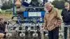 Frank Poulsen, indehaver og stifter af F. Poulsen Engineering i Hvalsø, gennemgik selv den seneste nye og opgraderede version af Robovator ved tirsdagens demonstration ved Årre i Sydvestjylland. Fotos: John Ankersen